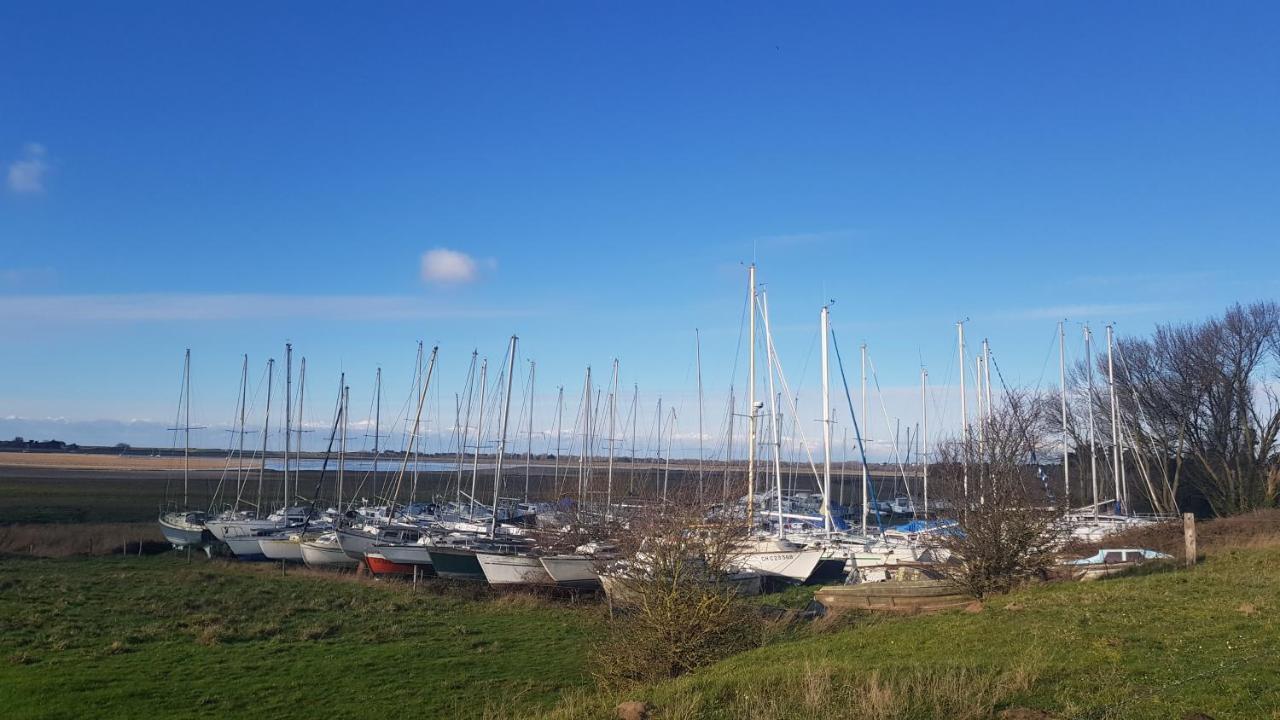 Вілла Au 3 La Cour A Tot Regneville-sur-Mer Екстер'єр фото